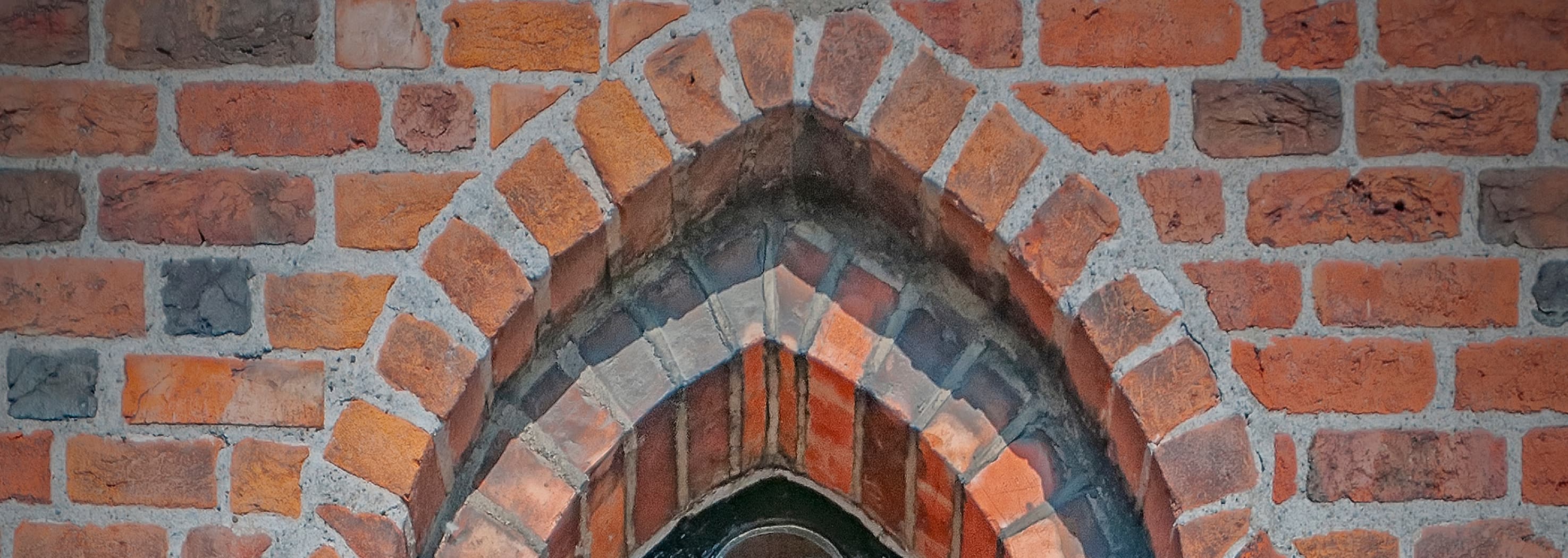 Gotische Fenster Sanieren
